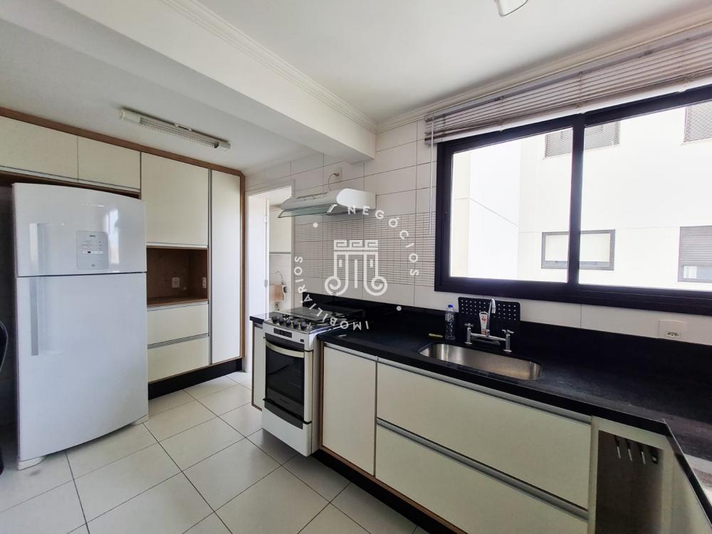 Alugar Apartamento / Padrão em Jundiaí R$ 4.000,00 - Foto 6
