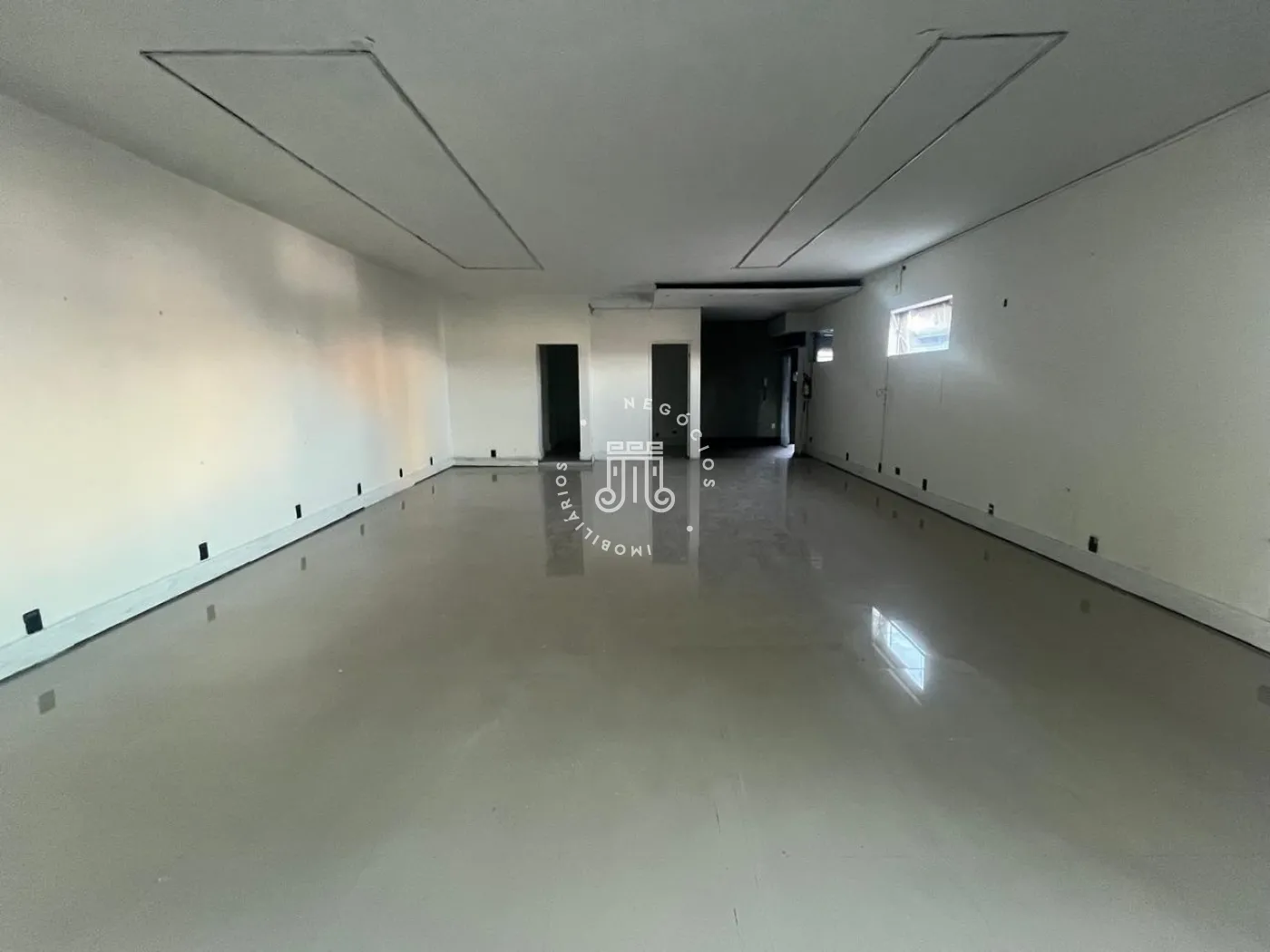 Alugar Comercial / Salão em Jundiaí R$ 6.000,00 - Foto 1