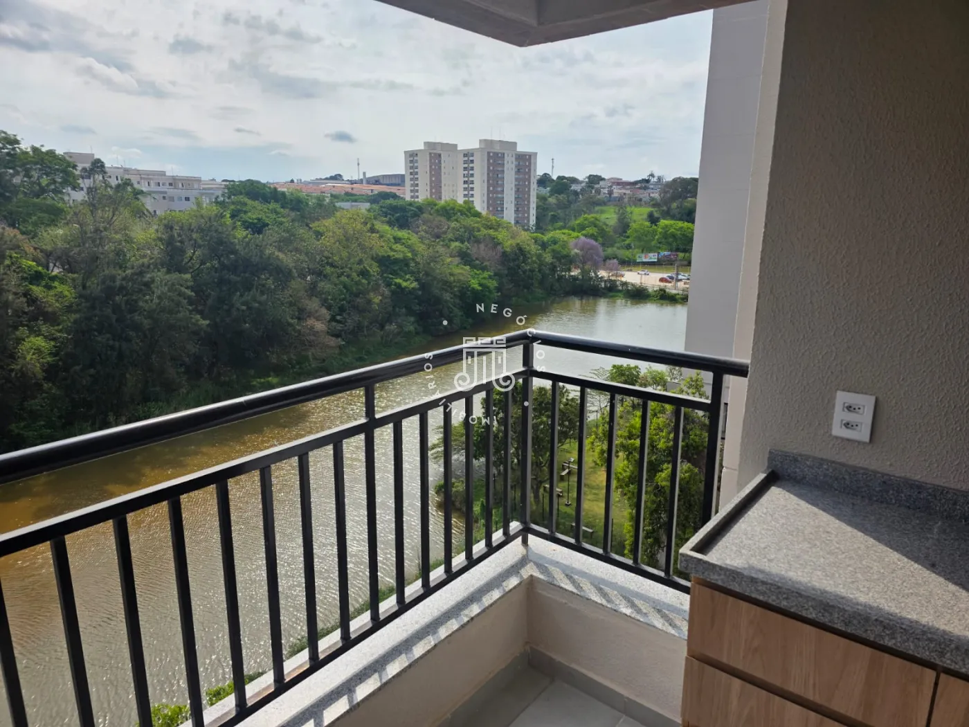 Comprar Apartamento / Padrão em Jundiaí R$ 810.000,00 - Foto 4
