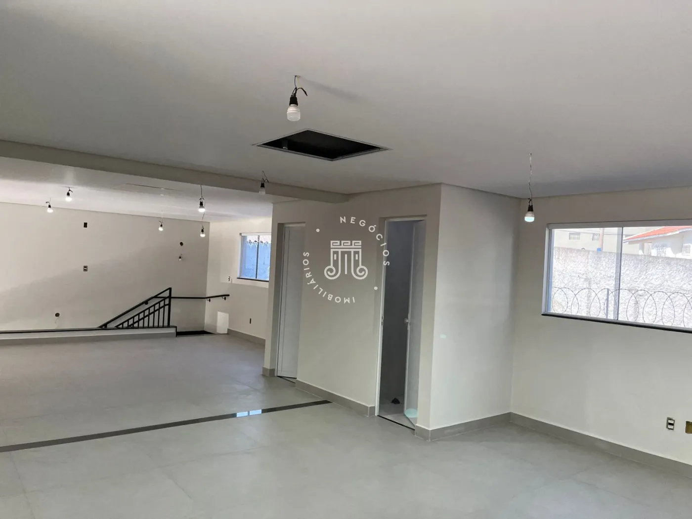 Alugar Comercial / Salão em Jundiaí R$ 12.000,00 - Foto 11