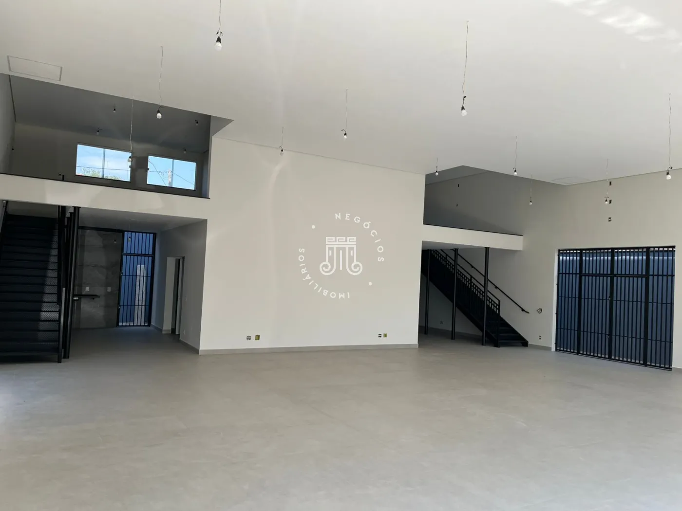 Alugar Comercial / Salão em Jundiaí R$ 24.000,00 - Foto 4