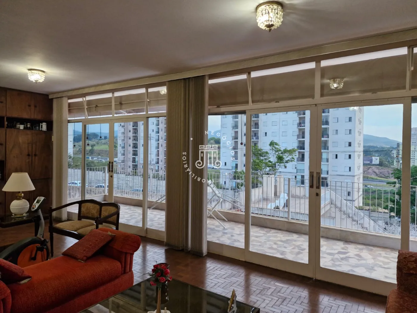 Comprar Casa / Padrão em Jundiaí R$ 1.390.000,00 - Foto 4