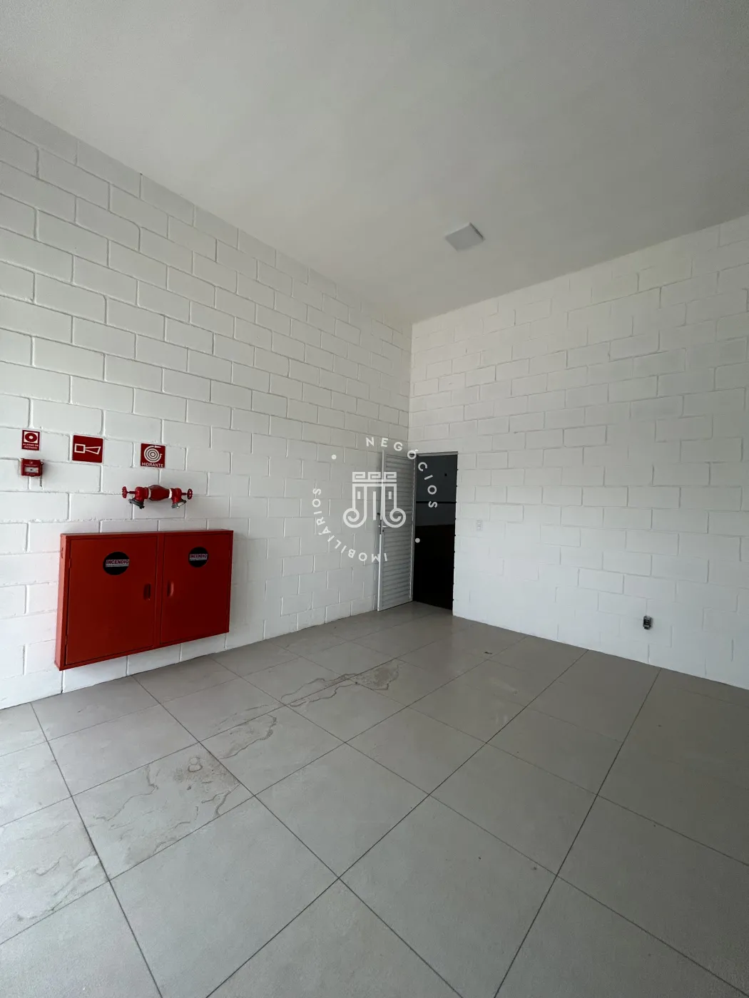 Alugar Comercial / Galpao Condominio em Várzea Paulista R$ 35.200,00 - Foto 4