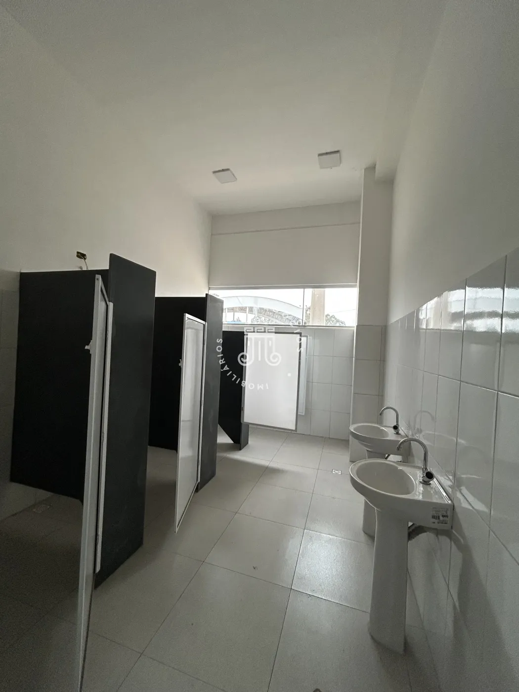 Alugar Comercial / Galpao Condominio em Várzea Paulista R$ 35.200,00 - Foto 12