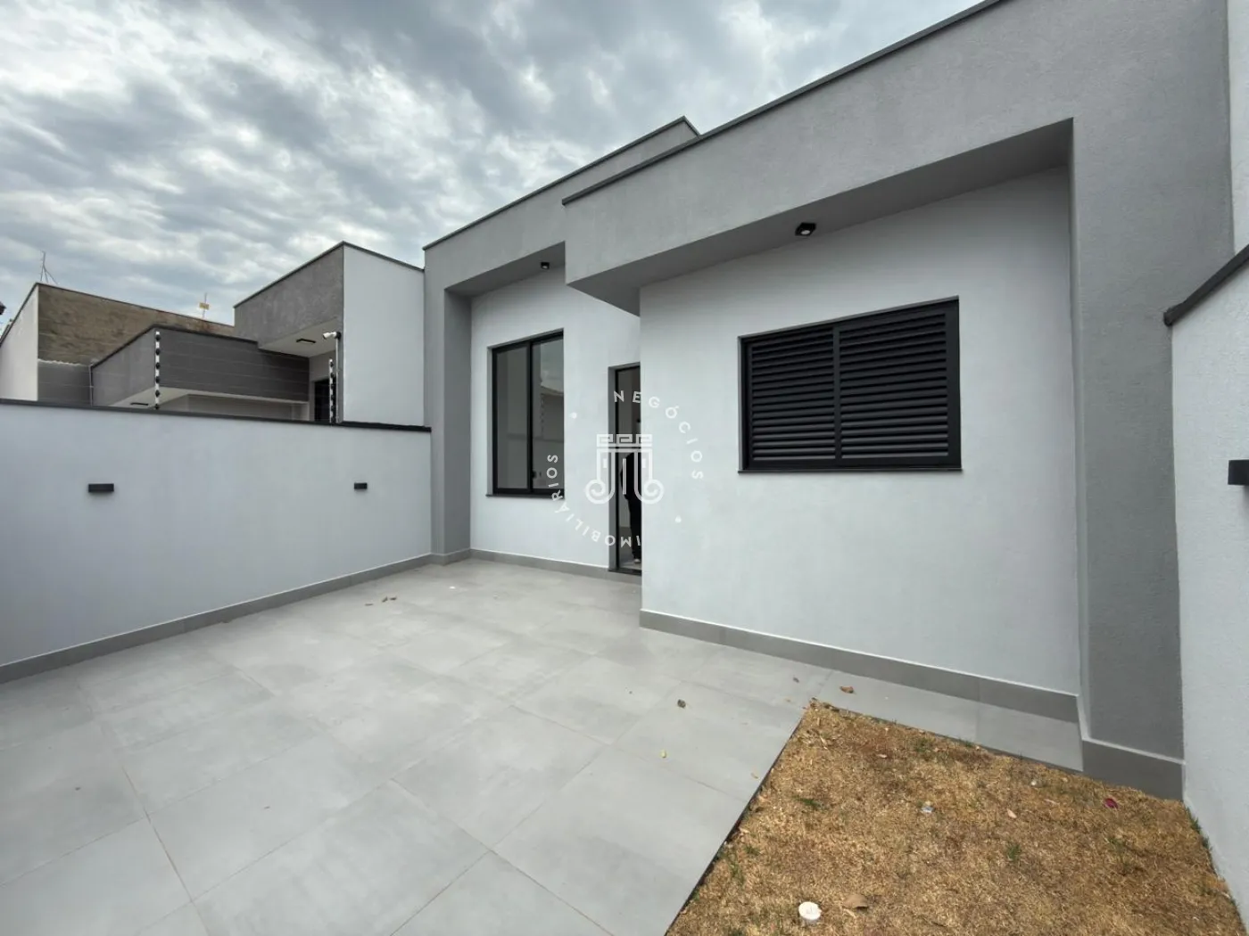 Comprar Casa / Padrão em Serrana R$ 674.000,00 - Foto 3