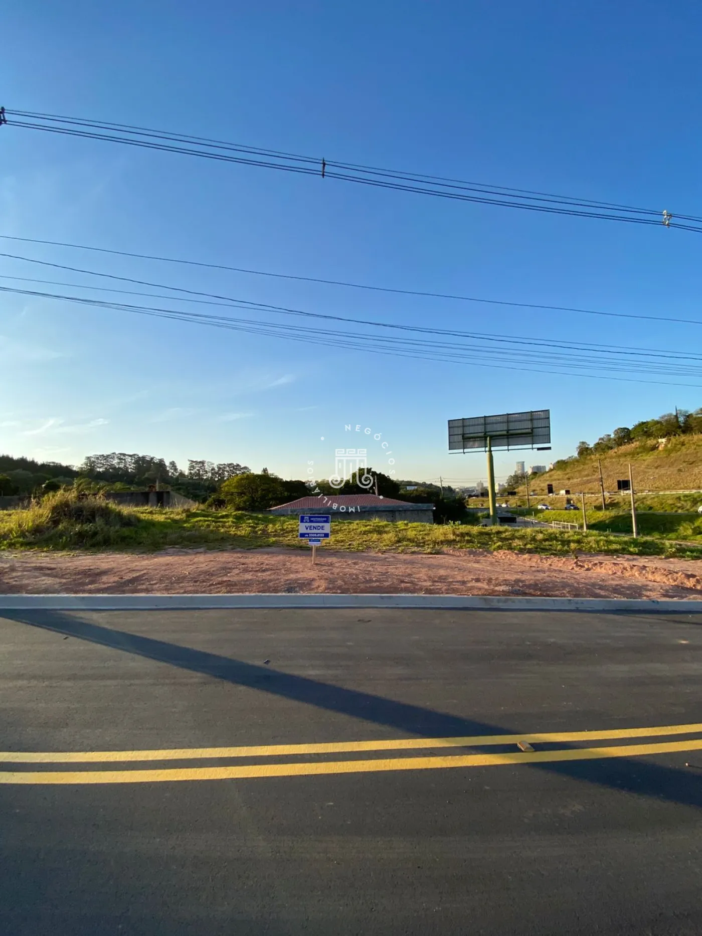 Comprar Terreno / Padrão em Jundiaí R$ 850.000,00 - Foto 4