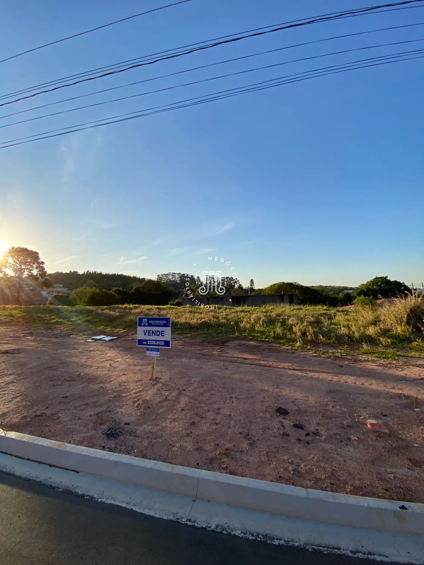 Comprar Terreno / Padrão em Jundiaí R$ 385.000,00 - Foto 4