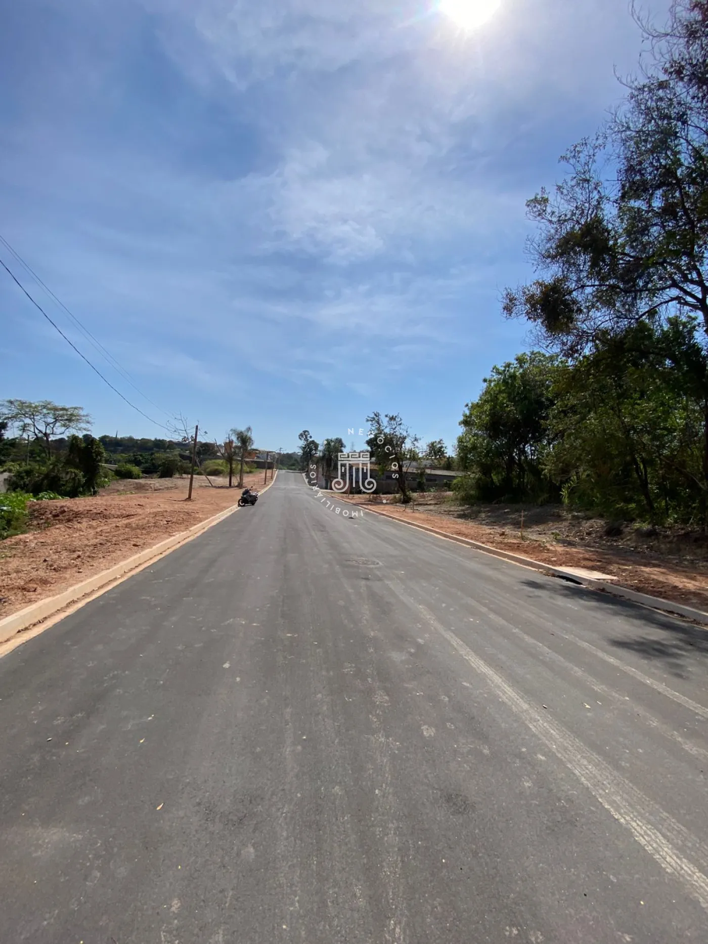 Comprar Terreno / Padrão em Jundiaí R$ 385.000,00 - Foto 1