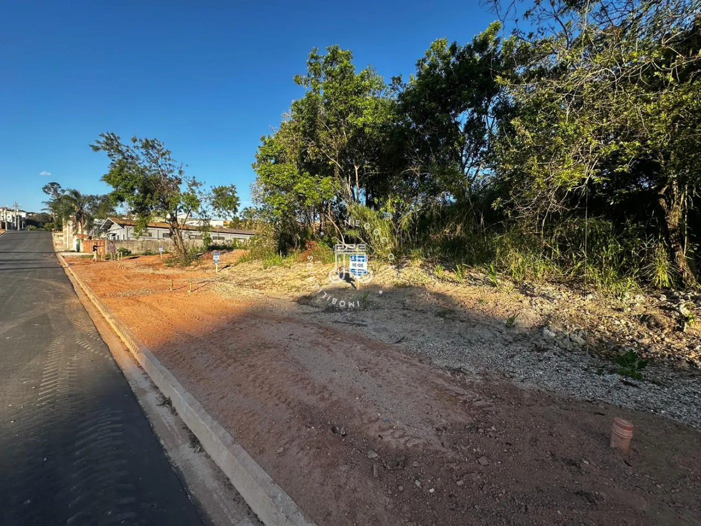 Comprar Terreno / Padrão em Jundiaí R$ 431.000,00 - Foto 6