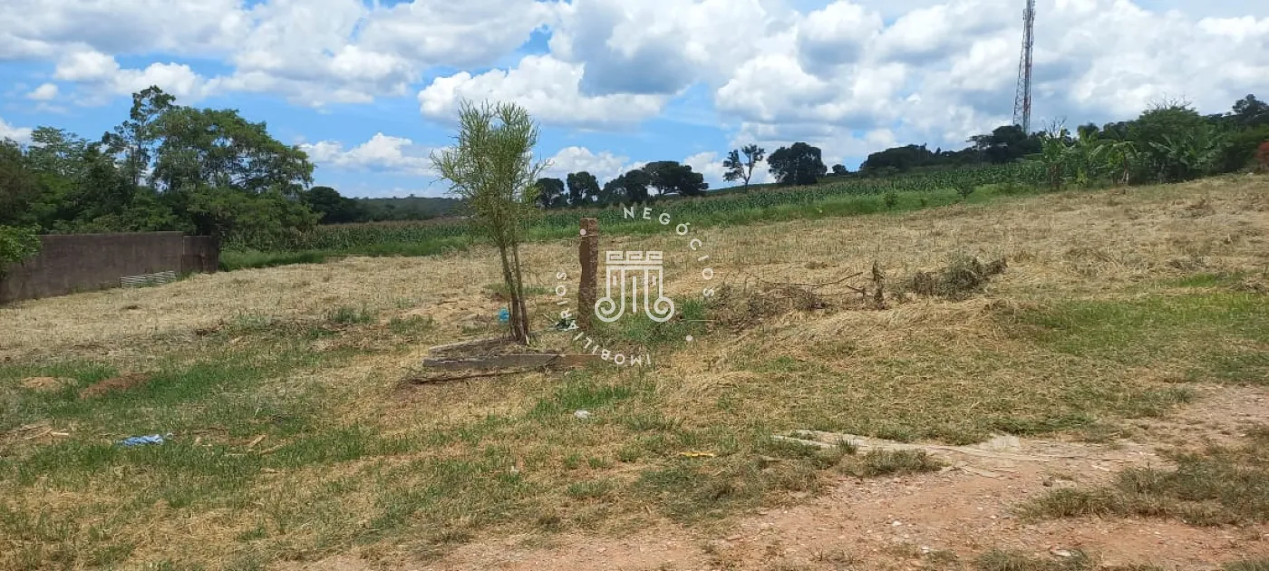 Comprar Terreno / Padrão em Jundiaí R$ 650.000,00 - Foto 1