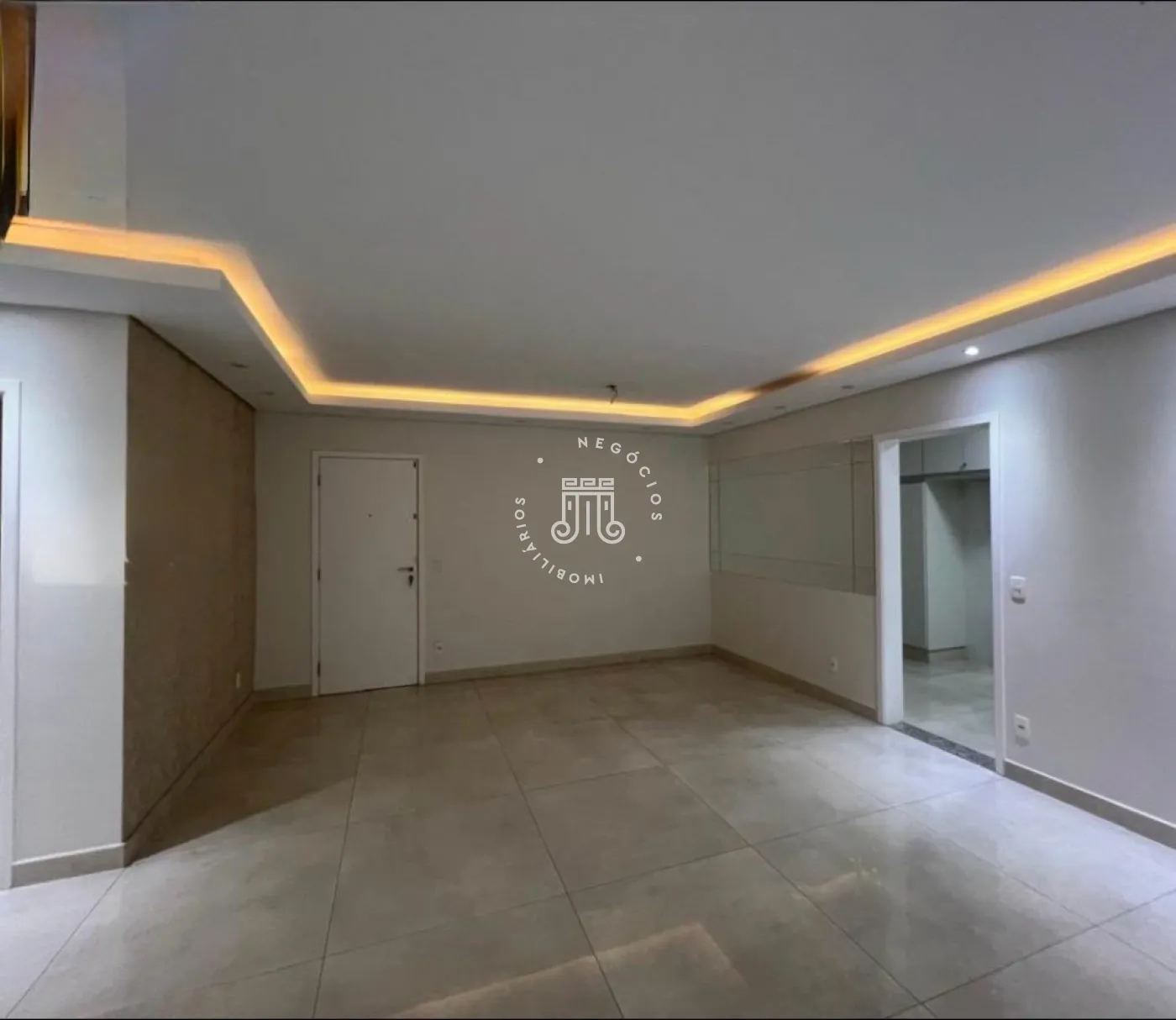 Comprar Apartamento / Padrão em Jundiaí R$ 2.100.000,00 - Foto 3
