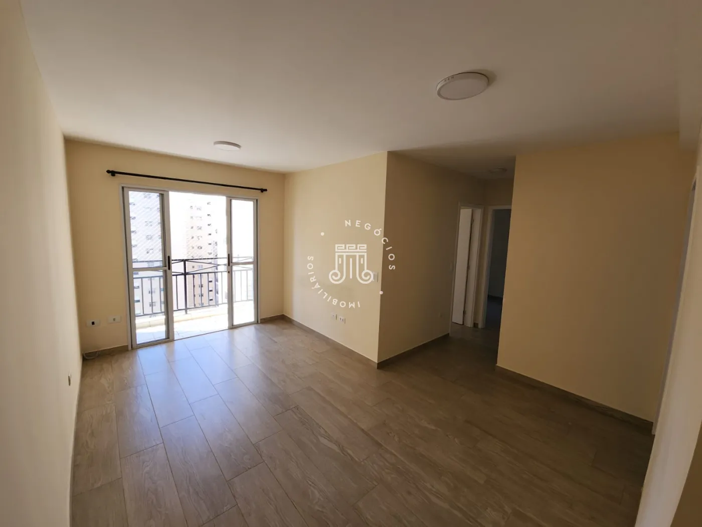 Alugar Apartamento / Padrão em Jundiaí R$ 2.290,00 - Foto 1