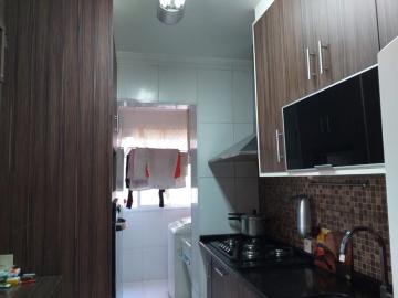 Alugar Apartamento / Padrão em Jundiaí. apenas R$ 1.100,00