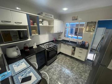 Alugar Casa / Sobrado em Jundiaí. apenas R$ 375.000,00