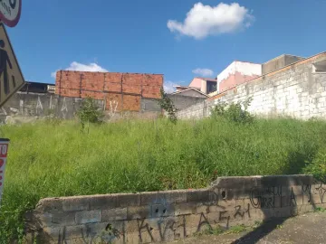 Terreno à venda no bairro Portal de Santa Fé em Itupeva/SP.