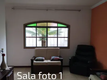 Alugar Casa / Padrão em Jundiaí. apenas R$ 812.000,00