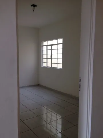 SALÃO COMERCIAL PARA LOCAÇÃO COM 06 SALA E 02 BANHEIROS LOCALIZADO NO BAIRRO CETRO DE ITUPEVA-SP.