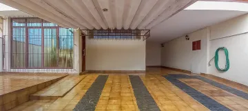 CASA À VENDA NO BAIRRO VILA PROGRESSO COM 05 DORMITÓRIOS, COM 262,00 m² EM JUNDIAÍ-SP.