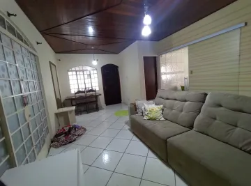 CASA À VENDA COM 4 DORMITÓRIOS NO BAIRRO ELOY CHAVES EM JUNDIAÍ-SP.