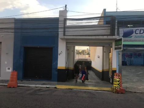 SALÃO COMERCIAL COM AMPLO ESTACIONAMENTO PARA LOCAÇÃO NO CENTRO DE JUNDIAÍ/SP