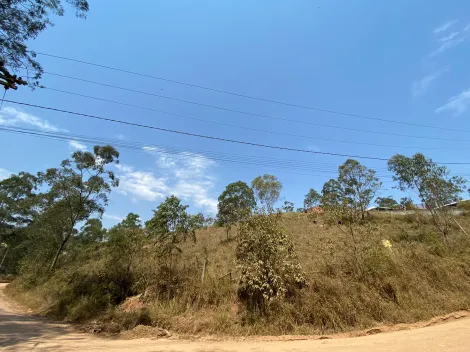 TERRENO EM ACLIVE NO BAIRRO SAINT JAMES I EM CAMPO LIMPO PAULISTA/SP