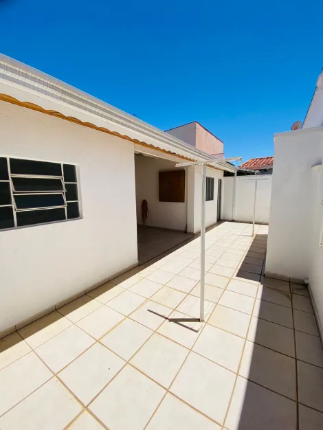 Alugar Casa / Padrão em Jundiaí. apenas R$ 935.000,00