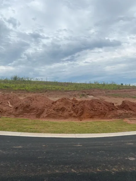 TERRENO DE 1.506 m² À VENDA NO CONDOMÍNIO DE ALTO PADRÃO TAMBORÉ EM JUNDIAÍ/SP