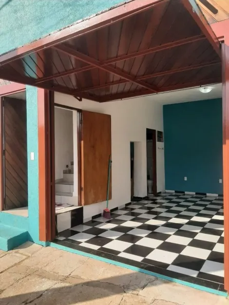 Alugar Casa / Sobrado em Várzea Paulista. apenas R$ 375.000,00