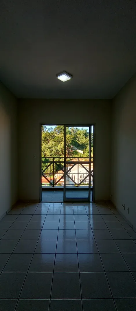 Alugar Apartamento / Padrão em Jundiaí. apenas R$ 1.500,00