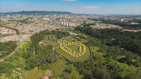 TERRENO Á VENDA NO CONDOMÍNIO COLINAS DA COLINA EM JUNDIAÍ/SP