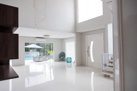 Jarinu Cambarah Casa Venda R$2.980.000,00 Condominio R$560,00 3 Dormitorios 4 Vagas Area do terreno 625.00m2 Area construida 651.00m2