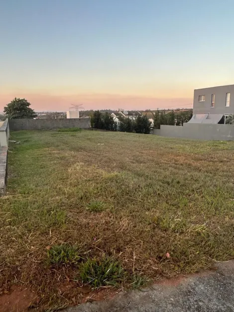 imagem 2 - TERRENO À VENDA COM ÓTIMA TIPOGRAFIA PLANA NO CONDOMÍNIO RESERVA DA SERRA. imagem 2 - TERRENO À VENDA COM ÓTIMA TIPOGRAFIA PLANA NO CONDOMÍNIO RESERVA DA SERRA.