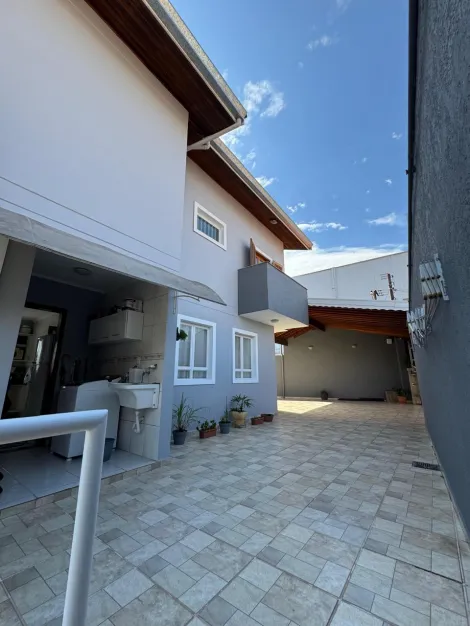 imagem 2 - SOBRADO À VENDA NO BAIRRO JARDIM SÃO VICENTE, CIDADE DE JUNDIAÍ-SP imagem 2 - SOBRADO À VENDA NO BAIRRO JARDIM SÃO VICENTE, CIDADE DE JUNDIAÍ-SP